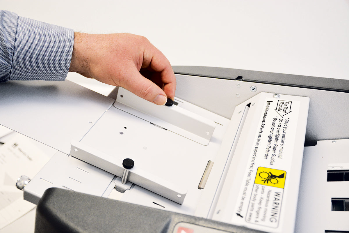 Martin Yale 1711 Ease-of-Use Paper Folding Machine